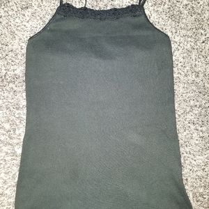 Girls size 10/12 spaghetti strap tank top